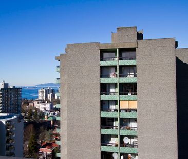 Barclay Towers - Photo 4