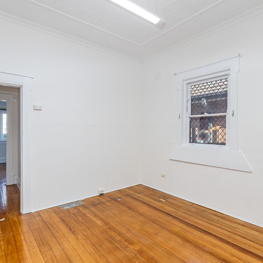 24 Fisher Avenue, Pennant Hills NSW 2120 - House For Rent | Domain - Photo 1