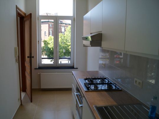 Appartement te huur - Foto 1