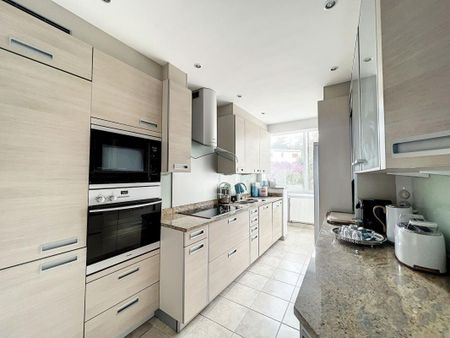 Location Appartement 3 pièces Meublé 92m² CANNES 06400 - Photo 5