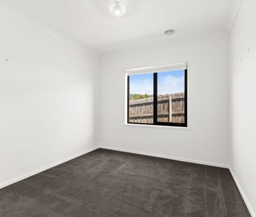 Stylish, Low-Maintenance Living You’ll Love! - Photo 5