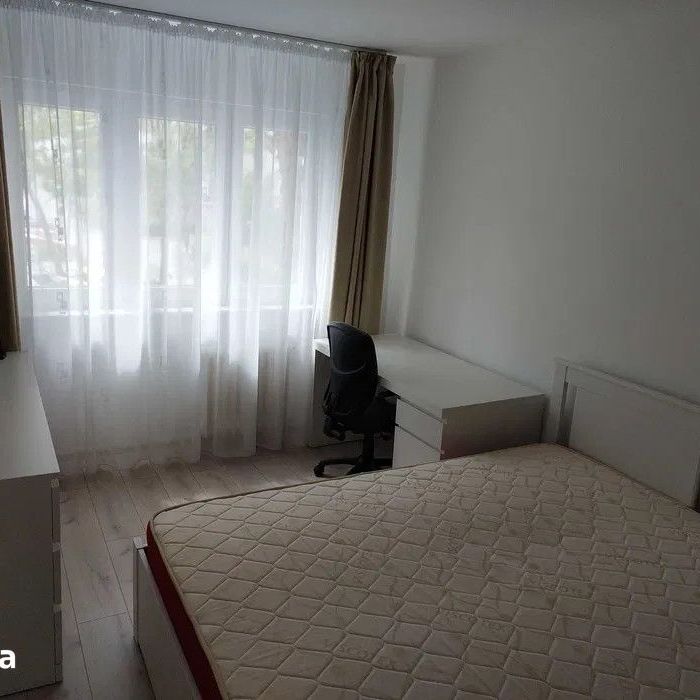 Apartament 3 camere, DECOMANDAT, zona Piata Flora - Fotografie 1