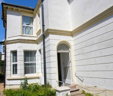 Rowlands Road, Worthing - Photo 5