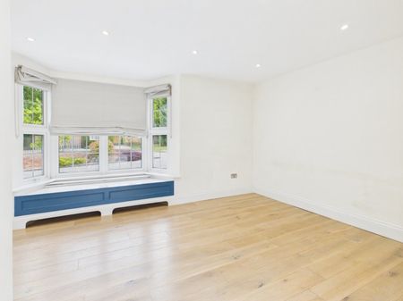 Bakers Wood, Denham, Uxbridge,UB9 - Photo 3