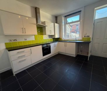 Kenwood Road, Oldham - Photo 4