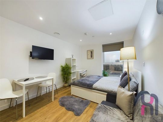 1 bedroom flat to rent - Photo 1