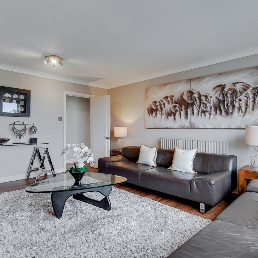 Boydell Court, St Johns Wood Park, St Johns Wood, London, NW8 6NH - Photo 1