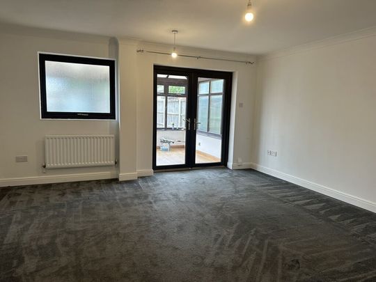 Boundary Road, Great Yarmouth - Photo 1