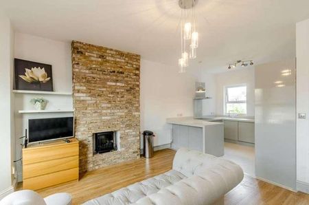 Chestnut Road, Raynes, SW20 - Photo 3