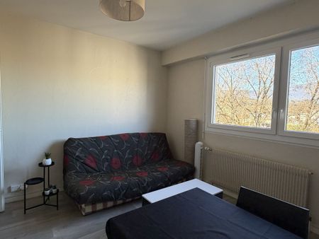 Location Appartement 1 pièce 35m² JACOB BELLECOMBETTE 73000 - Photo 2