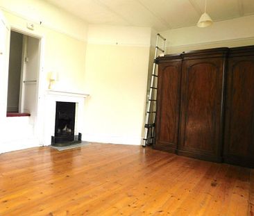 The Annex, Caldbec House - £1,450pcm - Photo 2