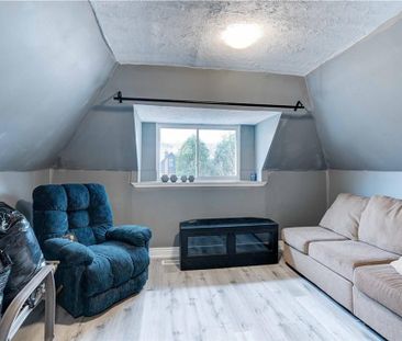 For Lease - 24 Avalon Place Unit# Upper, Hamilton, Ontario - Photo 3