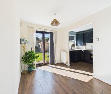 2 bedroom House To Let Total Size: 776 SQ FT - Photo 6