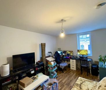 UNBEFRISTETE & PROVISIONSFREIE ca. 57 m² GROSSE WOHNUNG MIT SEPARAT... - Photo 4