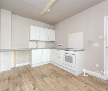 2 bedroom flat to rent Duncombe Street, Bletchley, MK2 2LY - Photo 6
