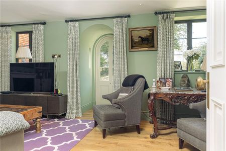 3 bedroom detached house to rent - Photo 2