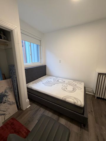 351 Friel Street - Photo 3