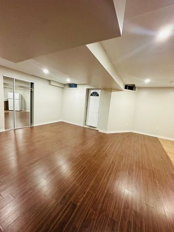 For Lease - 2021 Erin Gate Boulevard, Pickering, Ontario - Photo 3