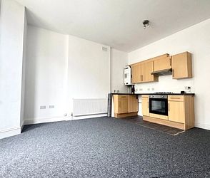 Athelstan Road, Margate, CT9 2BE, Kent - Photo 2