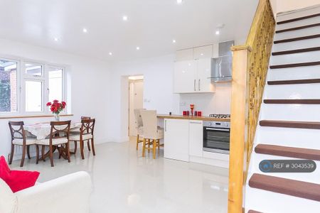 2 bedroom terraced house to rent - Photo 5