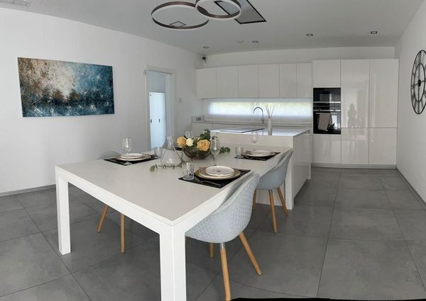 3 room luxury Villa for rent in Finestrat, Valencia