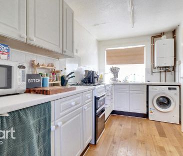 2 bedroom terraced house to rent - Photo 5