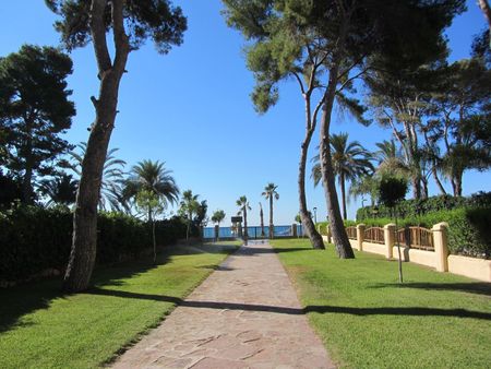 Apartamento de alquiler en Carrer Bisbe Serra, 5, Voramar - Photo 4