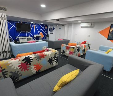 Studio to rent - Photo 2
