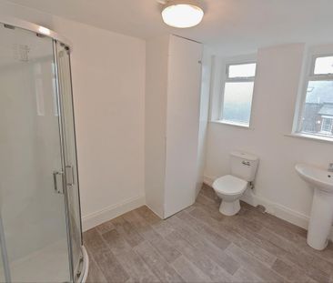 4 bedroom house of multiple occupation to rent - Photo 5