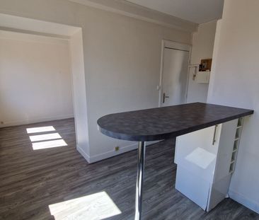 Location Appartement 2 pièces 31m² ROUEN 76000 - Photo 4