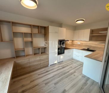 Byt 1+1 k pronájmu, Pardubice / Ohrazenice, ulice U Sportovní školy - Fotografie 4