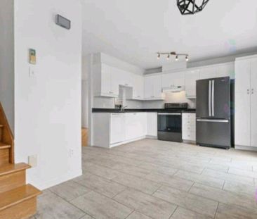 maison à louer laval St-francois - Photo 1