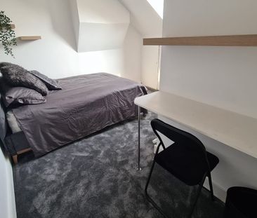 5 Bed - 15 Royal Park Terrace, Hyde Park, Leeds - LS6 1EX - Student - Photo 4