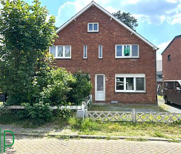 Woning met 2 slaapkamers, tuin en garage nabij het centrum van Zoerle-Parwijs. - Foto 1