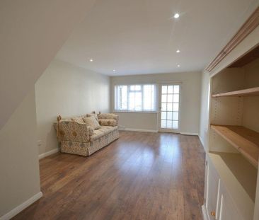 2 bedroom terraced house to rent - Photo 2