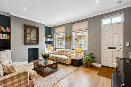 1 bedroom mews to rent - Photo 2