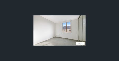 Stunning Two Storey Unit In Prime Location! - Photo 4