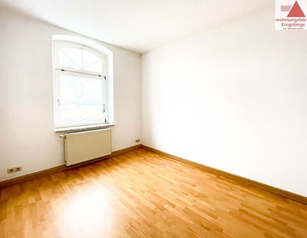 Gemütliche Erdgeschosswohnung im Herzen von Grünhain - Photo 1