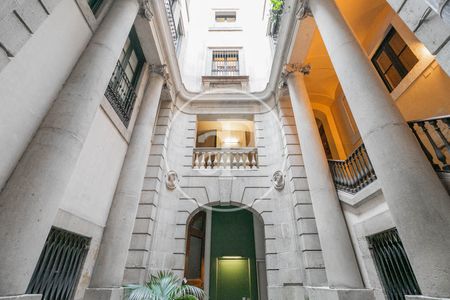 Apartment for Rent in Plaza Duc de Medinaceli - Photo 5