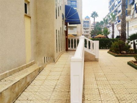 Ático de alquiler en Avenida Costa Blanca, 23, Los Arenales del Sol - Photo 2