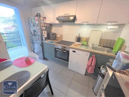 Appartement à louer 3 pièces 64.78m² - Photo 2