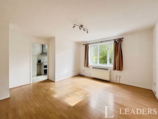 2 bedroom apartment to rent Dadswood, CM20 - Photo 1