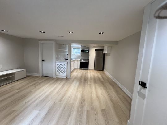 For Lease - 1026 Hedge Drive, Mississauga, Ontario - Photo 1