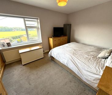 3 Bedroom Semi Detached To Let - Photo 6