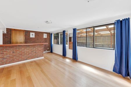 14 Cressy Street, Montmorency - Photo 4