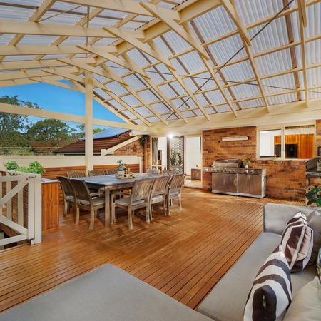 Family Sanctuary with Garden Charm and Space - Photo 2