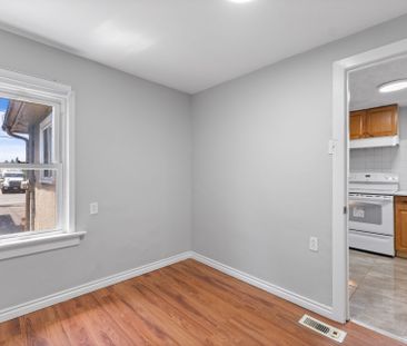 For Lease - 5717 Dunn Street, Niagara Falls, Ontario - Photo 3