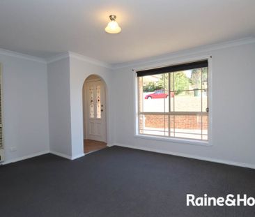Delightful Dees - Close to Private Hospital & McKillop College - Av... - Photo 4