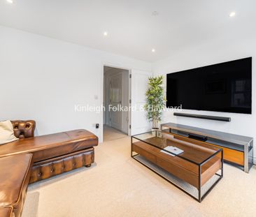 Renwick Drive, Bromley, Kent, BR2 - Photo 3