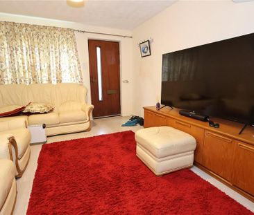 2 bedroom terraced house to rent - Photo 4